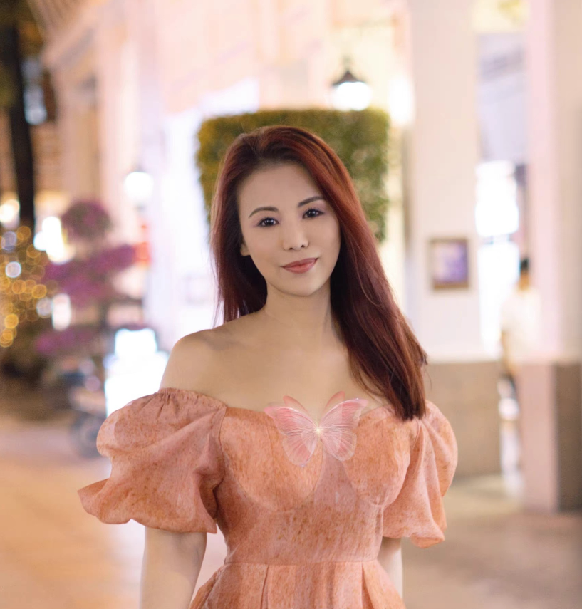 陈雅伦